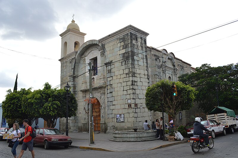 File:TemploDefensaOaxaca05.JPG