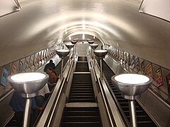 Tooting Bec escalators.jpg