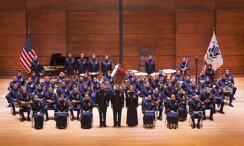 File:U.S. Coast Guard Band 2013.jpg