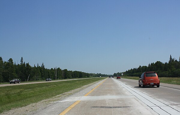 The US 2/US 41 expressway north of Gladstone was, until 2017, the only non-freeway section of highway in the UP with a speed limit higher than 55 mph 