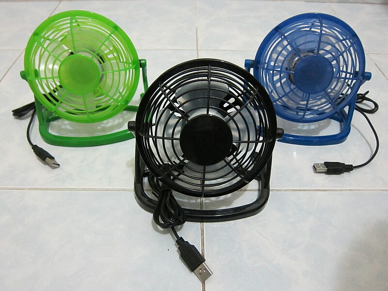 File:USB fans 2.jpg