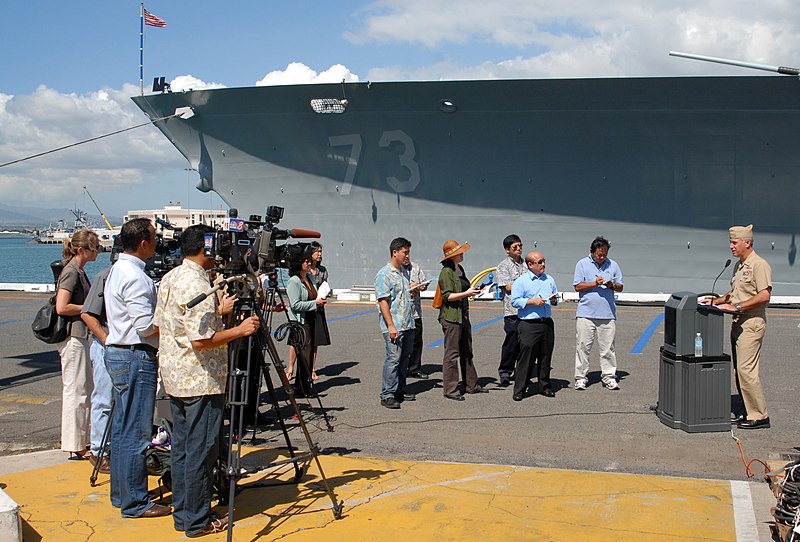 File:US Navy 090209-N-5476H-082 Rear Adm. Joseph Walsh, deputy commander of U.S. Pacific Fleet, speaks with media beside the guided-missile cruiser USS Port Royal (CG 73).jpg