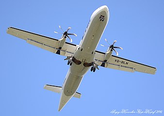 UTair Aviation, gear down