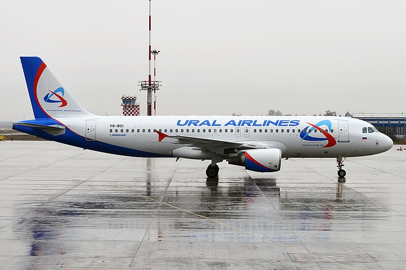 File:Ural Airlines, VQ-BCI, Airbus A320-214 (34450833411).jpg