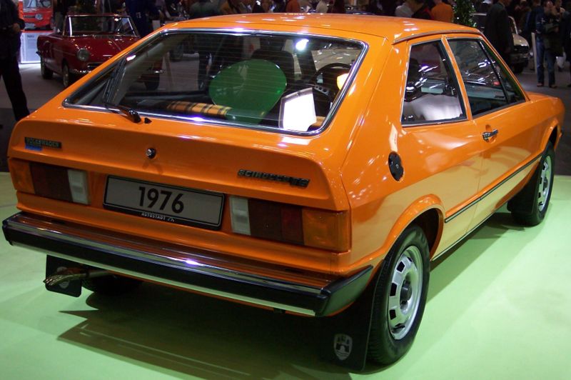File:VW Scirocco I orange hr TCE.jpg