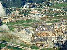 Vnukovo airport under renovation aerial view.JPG