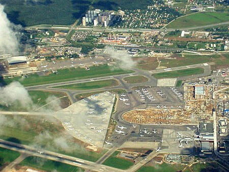 Sân_bay_quốc_tế_Vnukovo