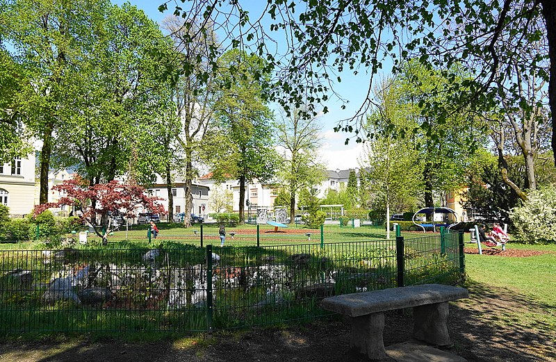 File:Vogelweidepark, Villach (Lind), Kärnten 03.jpg