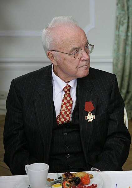 File:Vsevolod Ovchinnikov (2010-11-08).jpg