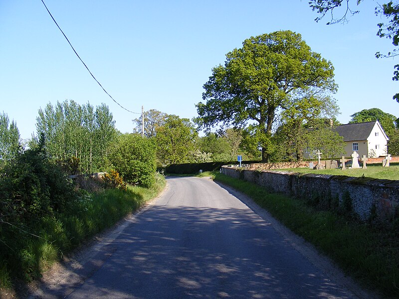 File:Wangford Road, Uggeshall (geograph 3493314).jpg