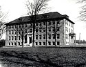 Washburn Hall at the University of Rhode Island in 1921 Washburn Hall-1921.jpg