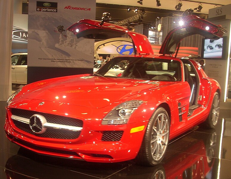 File:'10 Mercedes-Benz SLS AMG (MIAS '10).jpg