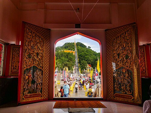 Wat Sangkat Rattana Khiri by User:กสิณธร ราชโอรส