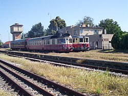 Železniční stanice Čata