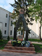 Пам’ятник жертвам розстрілу в’язнів Луцької тюрми 23 червня 1941 року.jpg