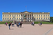00 7737 Royal Palace, Oslo.jpg
