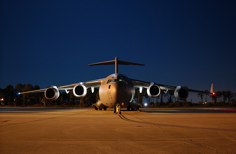 File:040828-F-9209C-004 (Aug. 28, 2004)A C-17 Globemaster III deployed from the 437th Airlift Wing (WG) at Charleston AFB, South Carolina (SC), powers down its engines after arriving at - DPLA - 002cd340c974e7db3b89b83be226144d.jpeg