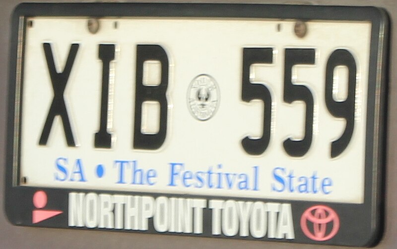 File:1981 South Australia registration plate XIB 559.jpg