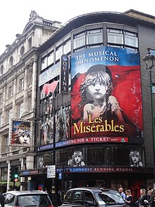 2017 Londyn - Queens Theatre - Les Miserables.jpg