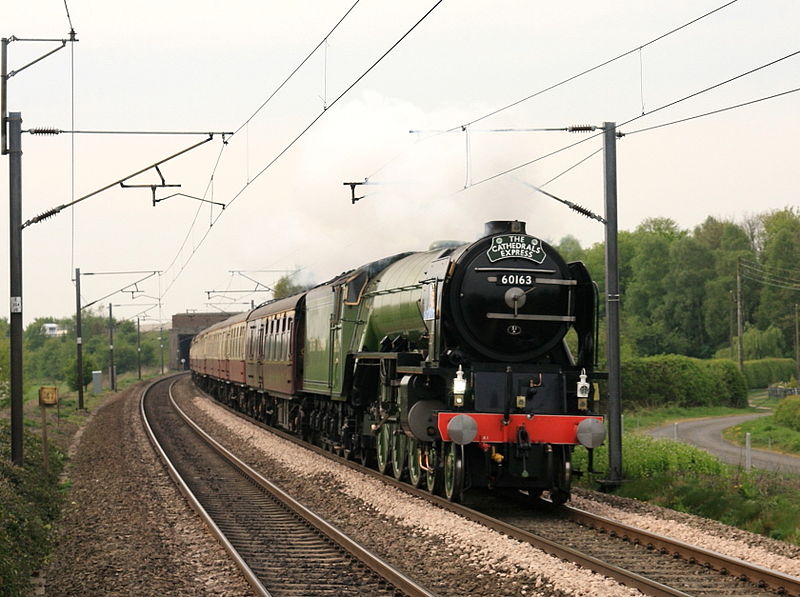 File:60163 Tornado Private Charter Cathedrals Express Top Gear Race 25 April 2009 Newcastle pic 8.jpg