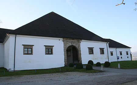 A4225 Luftenberg Schloss 2014 002