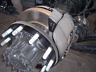 <span class="mw-page-title-main">Air brake (road vehicle)</span> Type of friction brake for vehicles