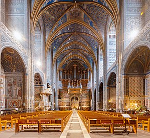 La nef et l'orgue de la cathédrale Sainte-Cécile d'Albi.