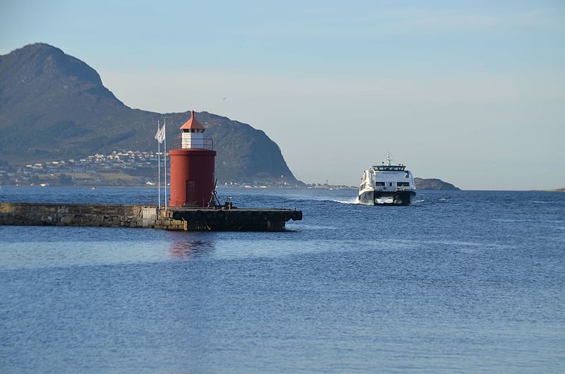 File:Alesund, Norway - panoramio (4).jpg