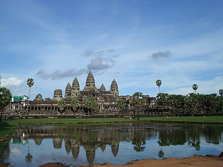 ไฟล์:AngkorWat.JPG