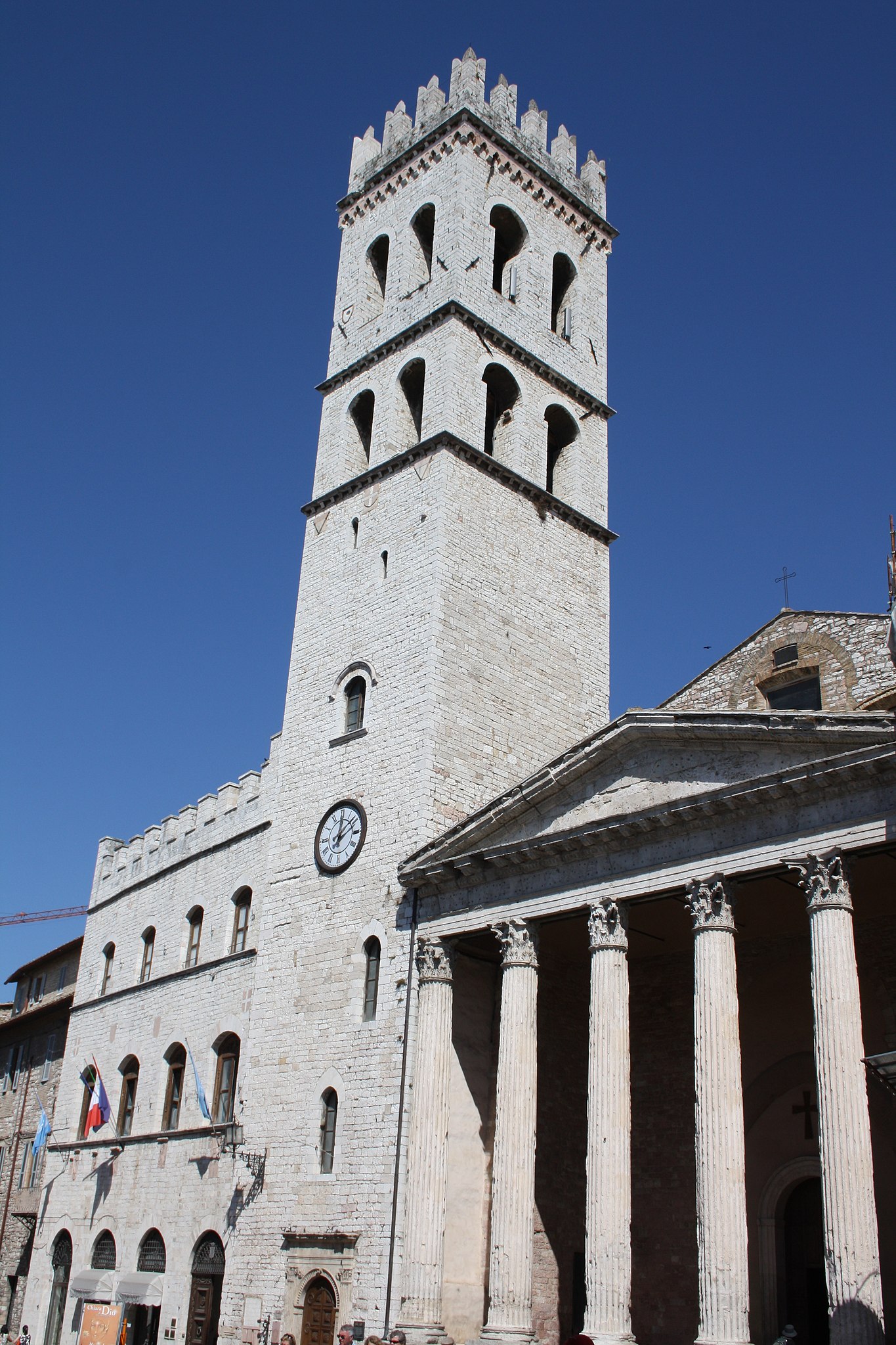 File Assisi 1000 32 Jpg Wikimedia Commons