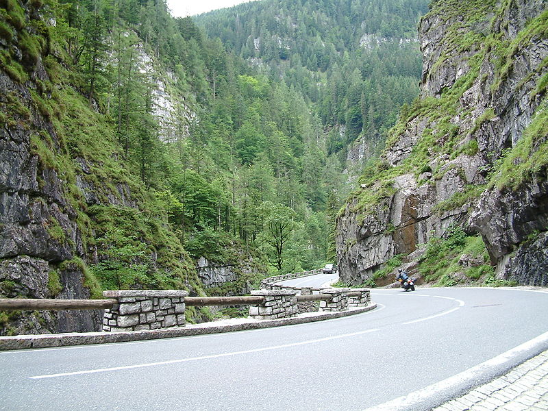 File:Austria, Alps03.JPG