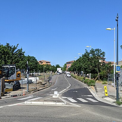 Comment aller à Avenue Maurice Bourges-Maunoury en transport en commun - A propos de cet endroit