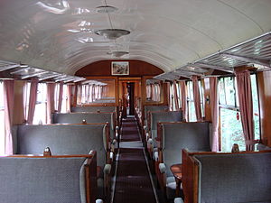 Туристический автобус BR Mk1 1-го класса interior.jpg