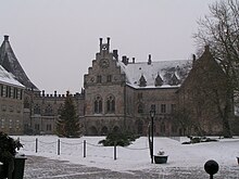 Burg-Innenhof