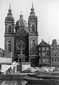 Basilica of Saint Nicholas, Amsterdam 1963-Apr.jpg