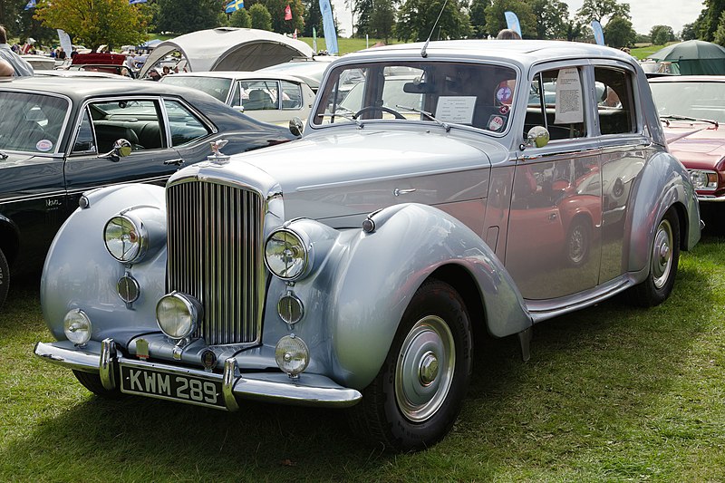 File:Bentley R Type Standard Steel Saloon (1955) - 15940649336.jpg