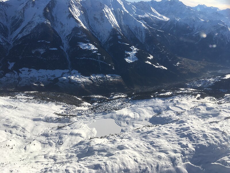 File:Bettmeralp20240121152502.jpg