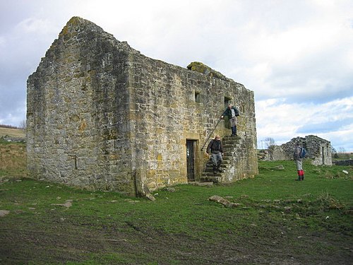 Black Middens Bastle - geograph.org.uk - 1224658.jpg