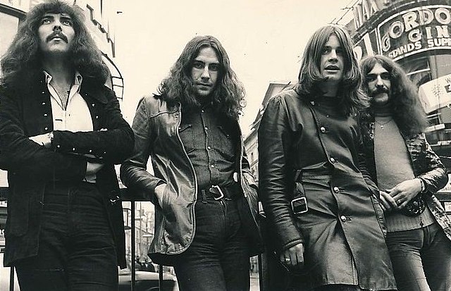 File:Black Sabbath (1970).jpg - Wikimedia Commons