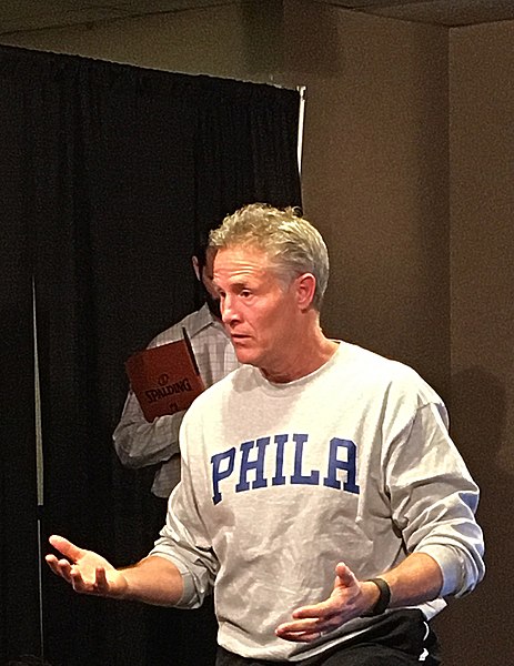 File:Brett Brown 2015.jpg