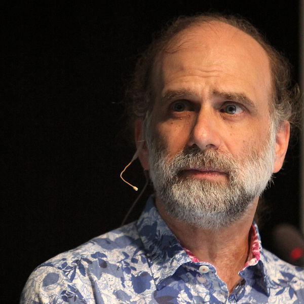 File:Bruce Schneier at CoPS2013-IMG 9174.jpg