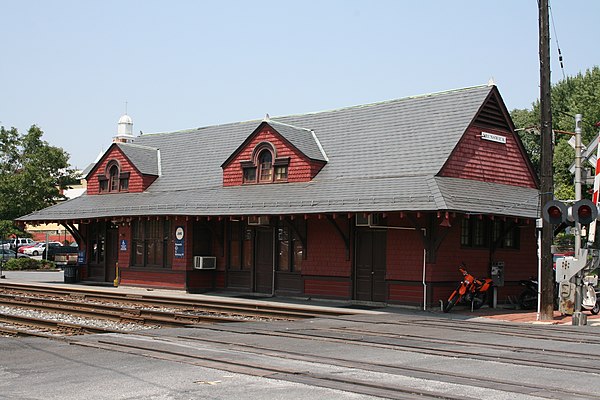 The historic Baltimore and Ohio Railroad Station (1891), one of the city's landmarks.