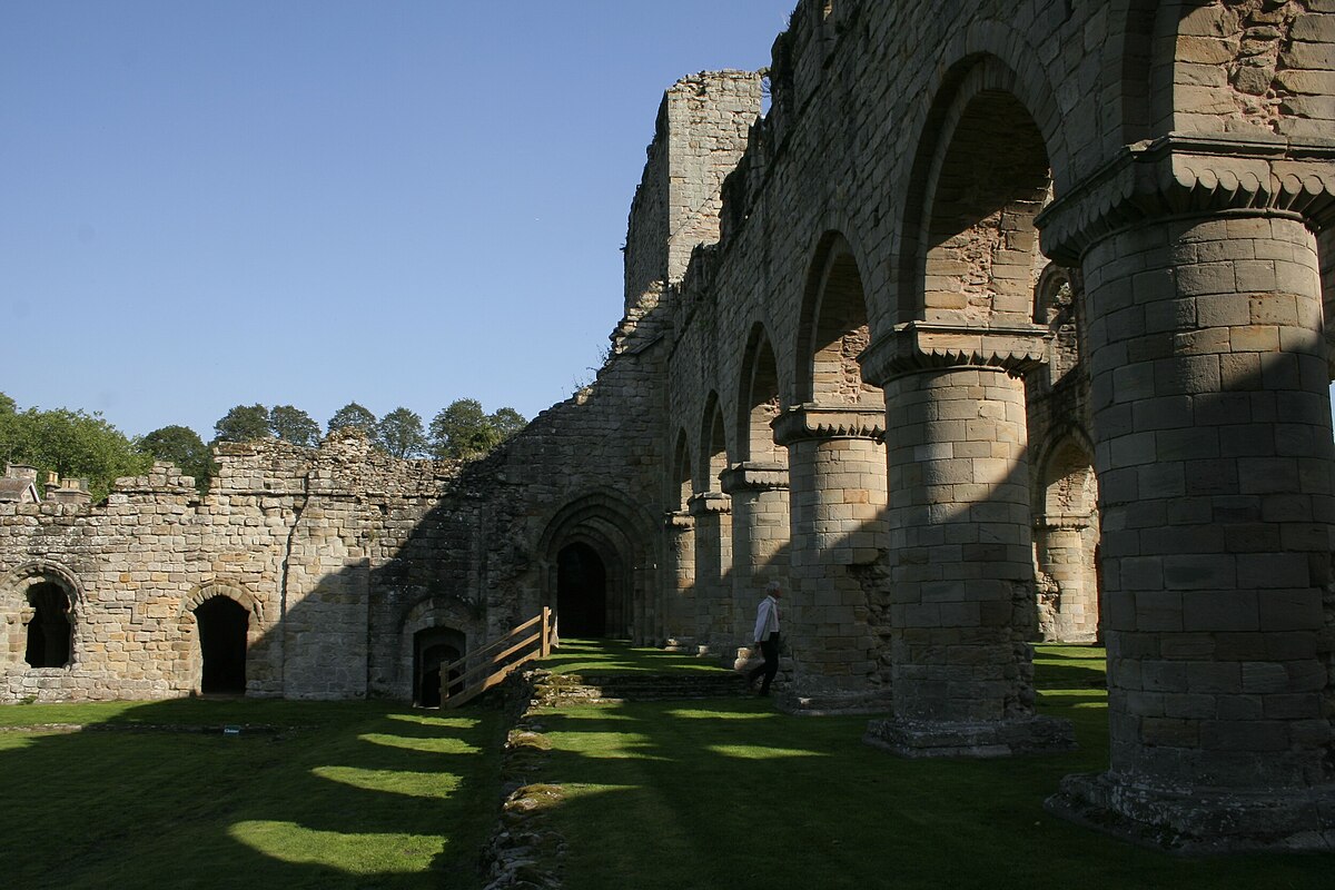 BUILDWAS Abbey. BUILDWAS Abbey Shropshire. Чехия 1403 год. 1403 Год.