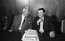 Chancellor Kurt Georg Kiesinger (left) and Finance Minister Franz Josef Strauss (right). Bundesarchiv B 145 Bild-F042657-0046, Bonn, Tagung CDU-CSU Bundesvorstand.jpg