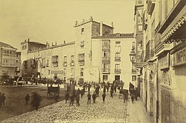 Burgos. La Casa del Cordón (Palace of the Captain General).jpg