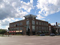 Grande Market Square, situé au cœur de la ville, à l'intersection entre Nicollet Avenue et Burnsville Parkway.