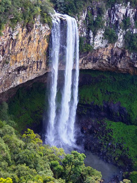 File:Cascata encaracolada.JPG