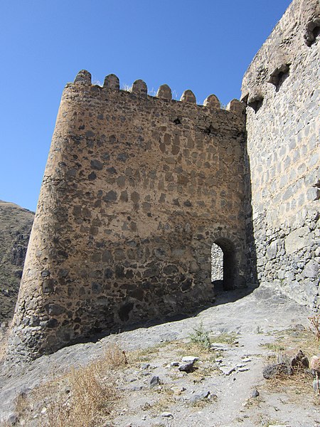 File:Castle of Khertvis 20.JPG