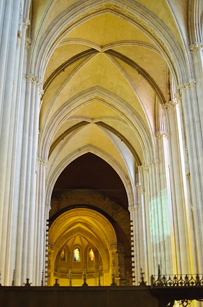 File:Cathedral of St. John the Divine (6435403191).jpg