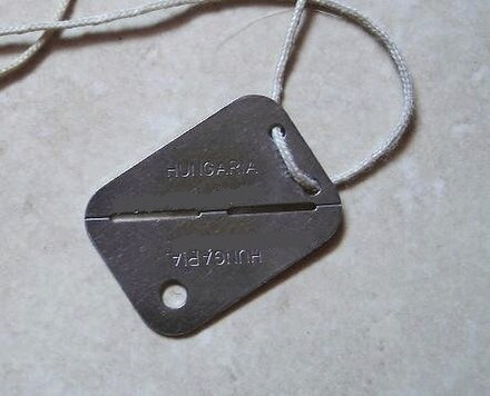 Hungarian 1978M current issue dog tag
